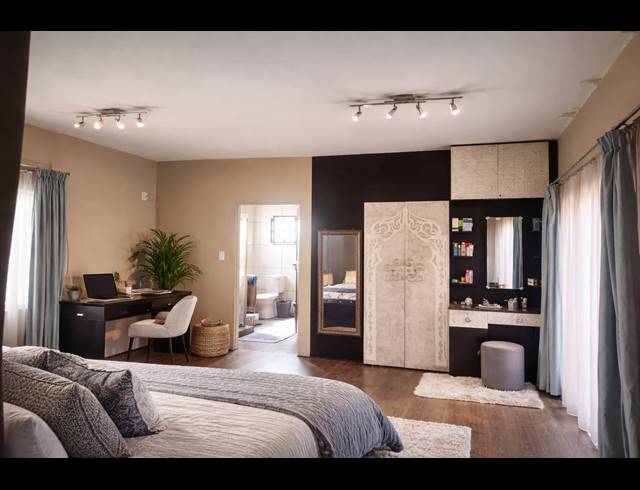 4 BEDROOM FREEHOLD FOR SALE IN PRIMINDIA